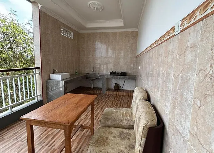 Celagi Manis Guest house *